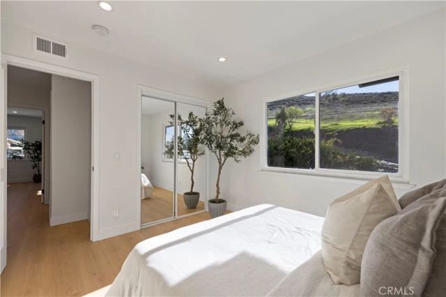 382 Thunderhead St, Thousand Oaks, CA 91360