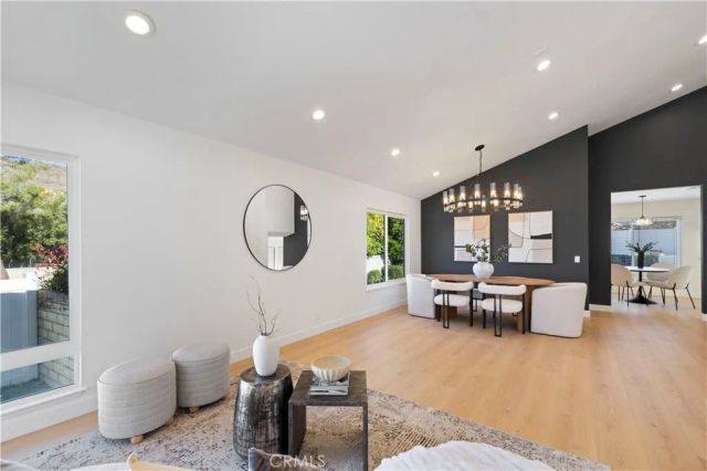 382 Thunderhead St, Thousand Oaks, CA 91360