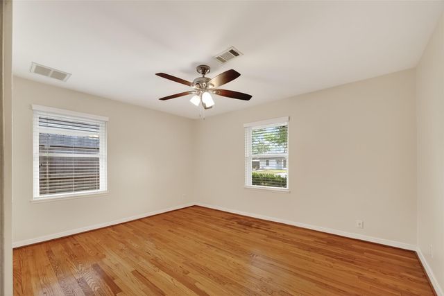 2010 Wakefield Drive, Houston, TX 77018