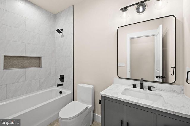 312 9TH ST, Colonial Beach, VA 22443