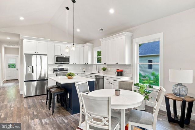 312 9TH ST, Colonial Beach, VA 22443