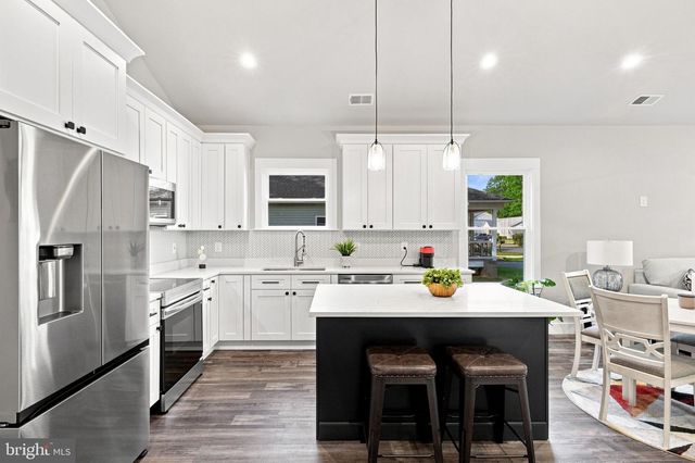 312 9TH ST, Colonial Beach, VA 22443