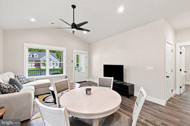 312 9TH ST, Colonial Beach, VA 22443