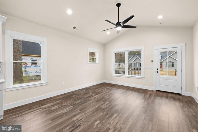 312 9TH ST, Colonial Beach, VA 22443