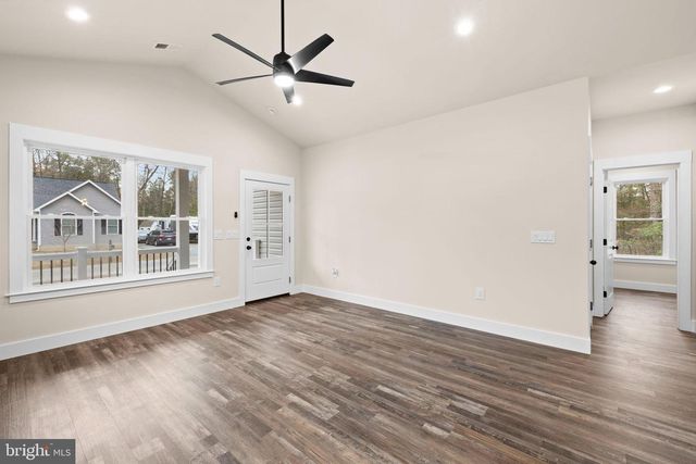312 9TH ST, Colonial Beach, VA 22443