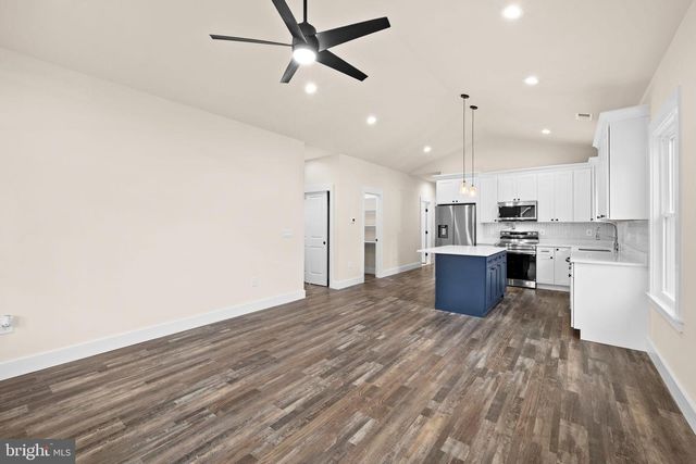 312 9TH ST, Colonial Beach, VA 22443