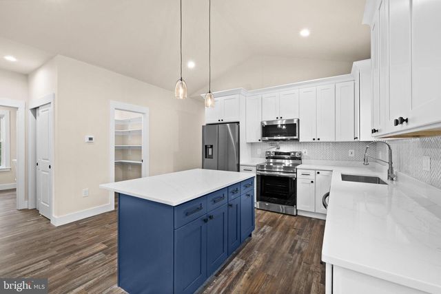312 9TH ST, Colonial Beach, VA 22443