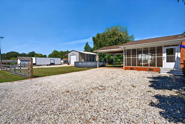 310 S Charleston Street, Blacksburg, SC 29702