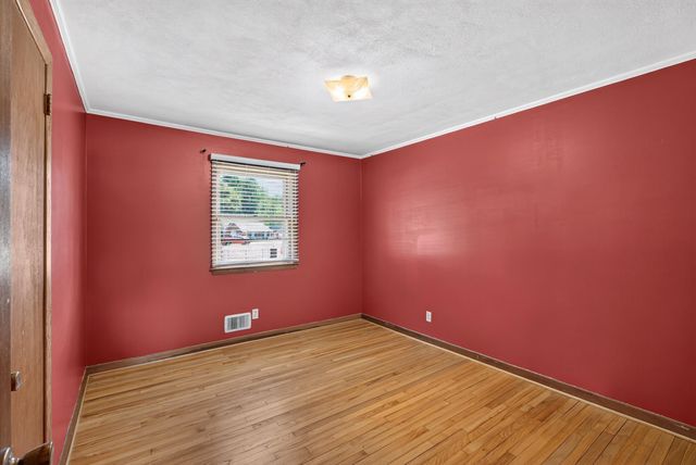 310 S Charleston Street, Blacksburg, SC 29702