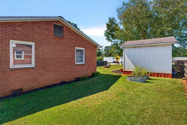 310 S Charleston Street, Blacksburg, SC 29702