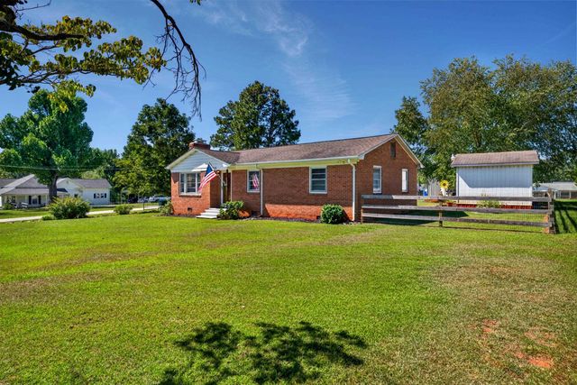 310 S Charleston Street, Blacksburg, SC 29702