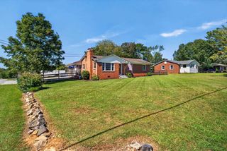 310 S Charleston Street, Blacksburg, SC 29702