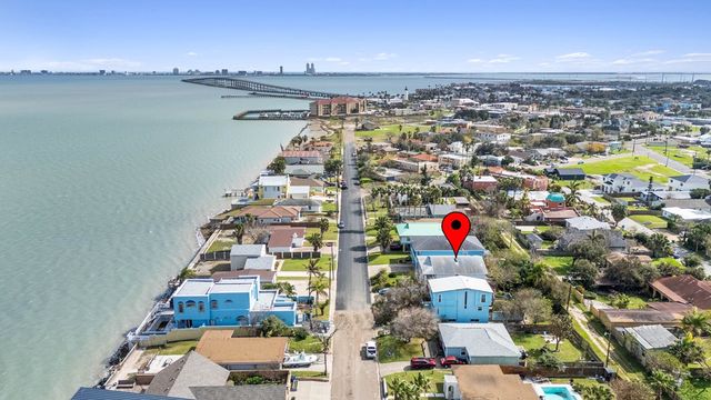 813 North Shore, Port Isabel, TX 78578
