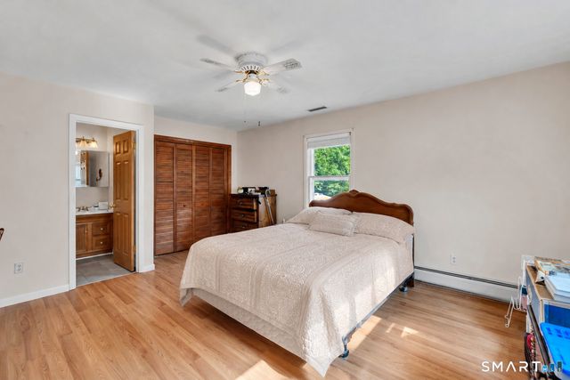 36 Clinton Street, Trumbull, CT 06611