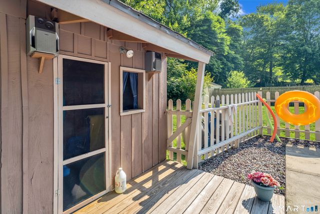36 Clinton Street, Trumbull, CT 06611