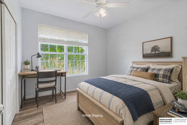 16148 V Circle, Omaha, NE 68135