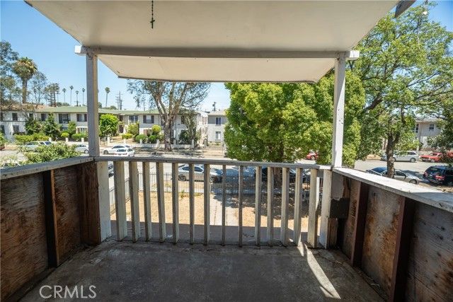 1619 S St Andrews Place, Los Angeles, CA 90019