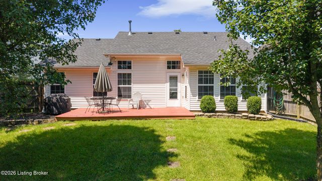 1208 Beckley Hills Ct, Louisville, KY 40245