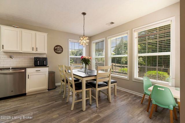 1208 Beckley Hills Ct, Louisville, KY 40245