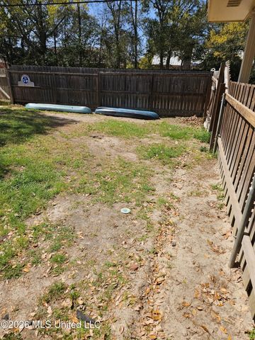 2535 Meadow Road, Biloxi, MS 39531
