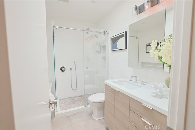 150 The Village 6, Redondo Beach, CA 90277