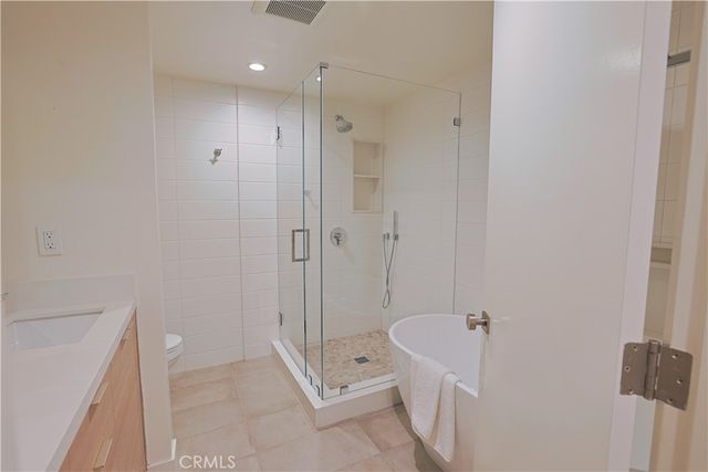150 The Village 6, Redondo Beach, CA 90277