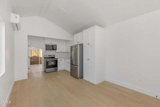 1537 Wesley Avenue, Pasadena, CA 91104