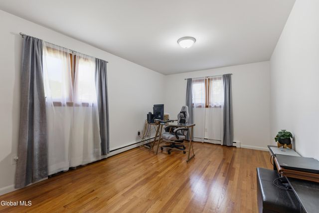 48 John David Lane 2, Albany, NY 12208