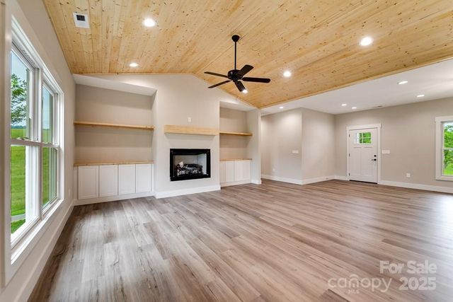 12 Gracie Rose Street, Clyde, NC 28785