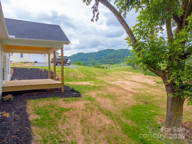 12 Gracie Rose Street, Clyde, NC 28785