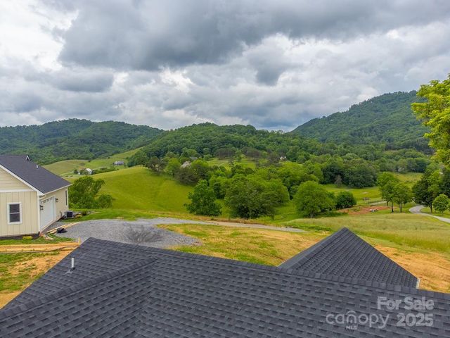 12 Gracie Rose Street, Clyde, NC 28785