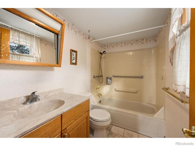 440 La Hermosa Drive, Bellvue, CO 80512