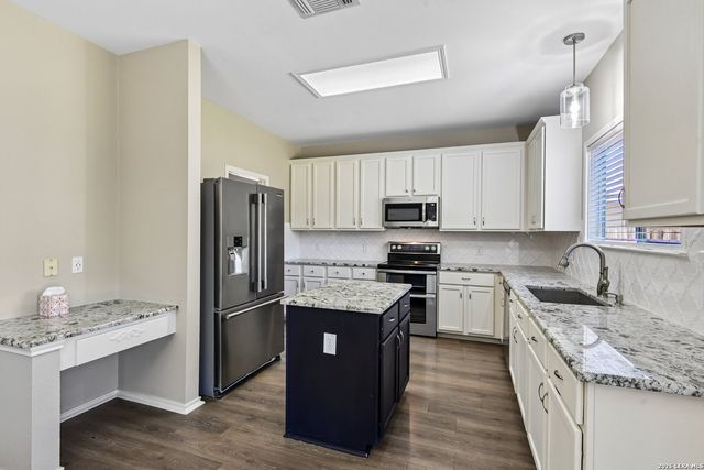 15006 Preston Court Dr, San Antonio, TX 78247