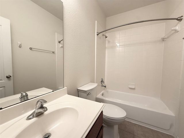 24810 Lazy Tee Lane, Tomball, TX 77375