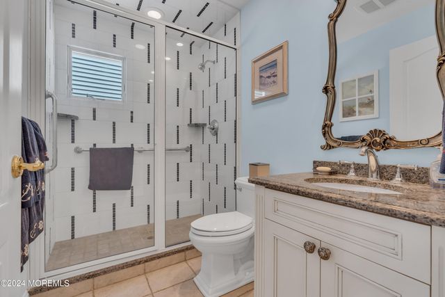 18 Meadow Avenue, Manasquan, NJ 08736