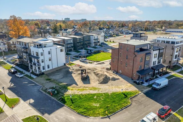 4454 Water Oak Circle, Cincinnati, OH 45209