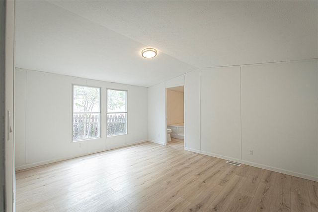 21504 Coyote TRL, Lago Vista, TX 78645