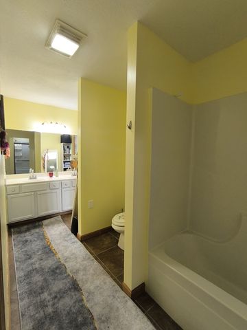 9945 Elkhorn Rd, Springville, TN 38256