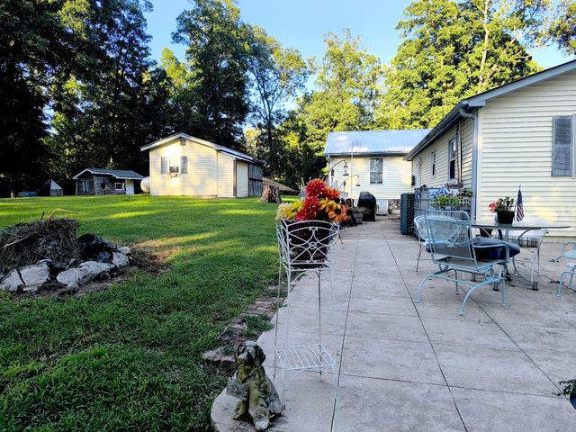 9945 Elkhorn Rd, Springville, TN 38256