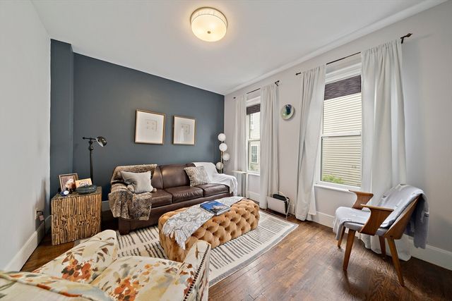 24 Moseley St, Boston, MA 02125