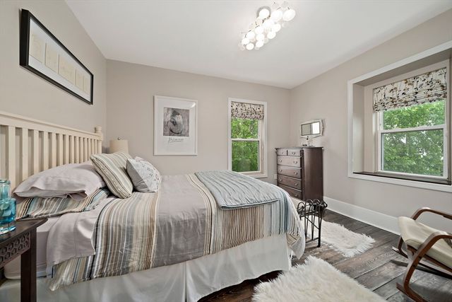 24 Moseley St, Boston, MA 02125