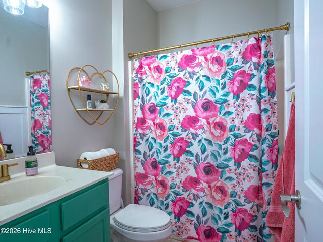 234 Emerald Ridge Road, Jacksonville, NC 28546