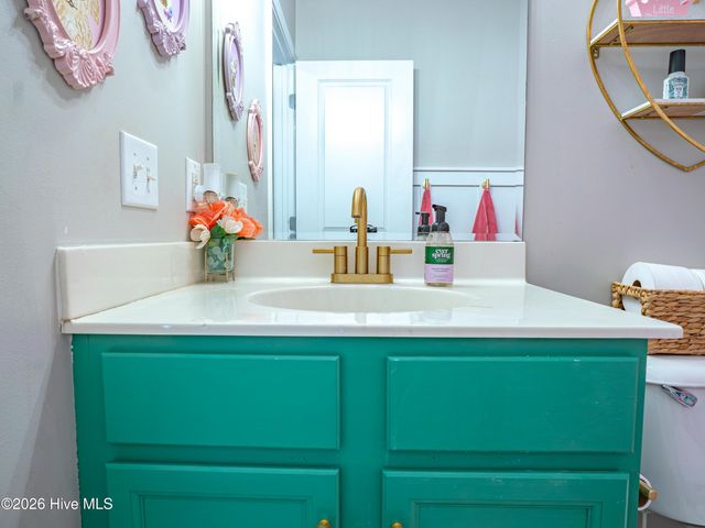 234 Emerald Ridge Road, Jacksonville, NC 28546