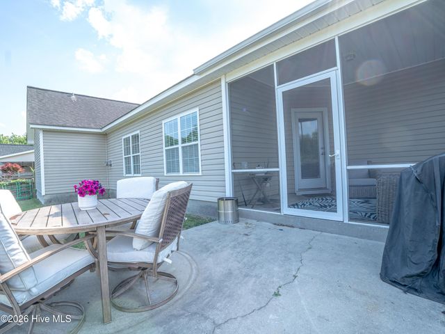 234 Emerald Ridge Road, Jacksonville, NC 28546