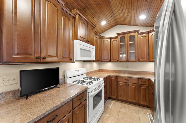 2397 Niagara Street, Portage, IN 46368