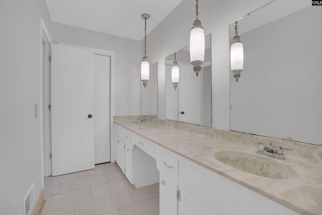 77 Northlake Road, Columbia, SC 29223