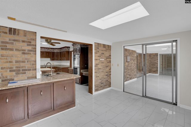 77 Northlake Road, Columbia, SC 29223