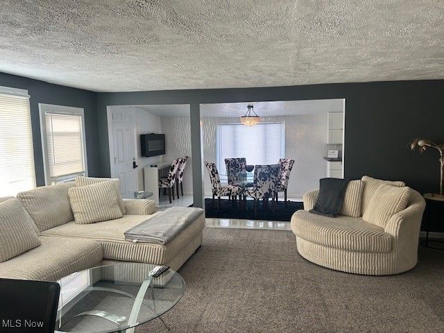 845 Shadowrow Avenue, Willoughby, OH 44094