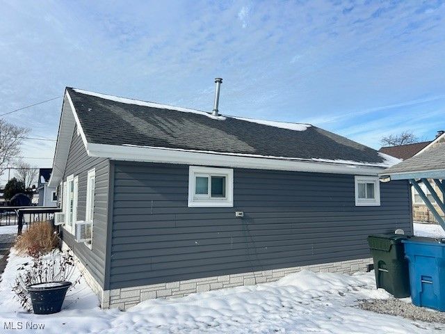 845 Shadowrow Avenue, Willoughby, OH 44094