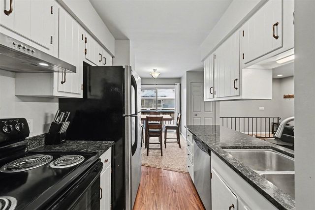 1734 Valleywood Court 4, Portage, MI 49024